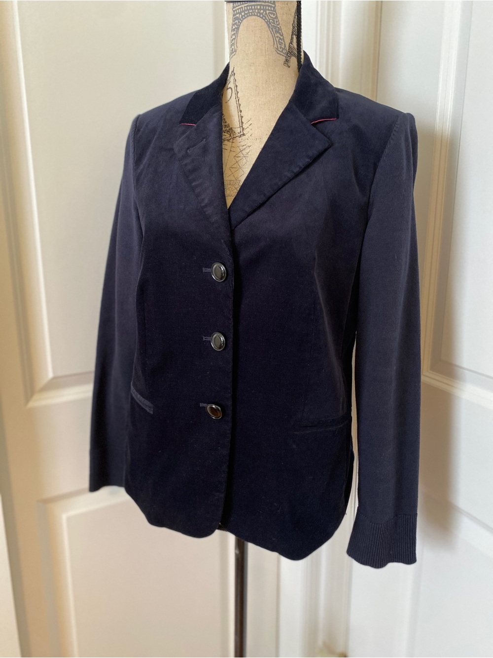 Etcetera blue sweater blazer. Velour front Knit back fits like a medium.